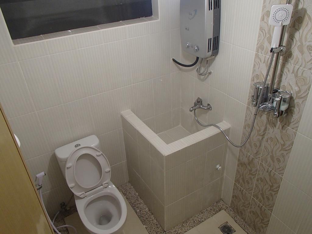 Shakila Guest House Malang Pokój zdjęcie