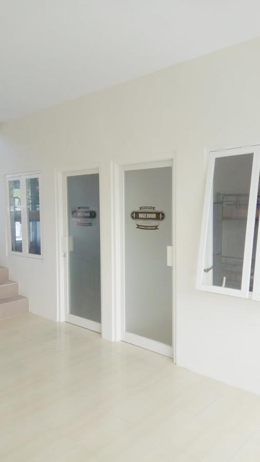 Shakila Guest House Malang Zewnętrze zdjęcie